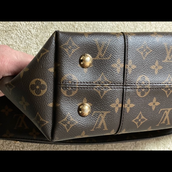 Louis Vuitton Meile Hobo Crossbody Handbag - Picture 2 of 8